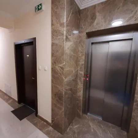 San Apartment Cacak Exterior photo